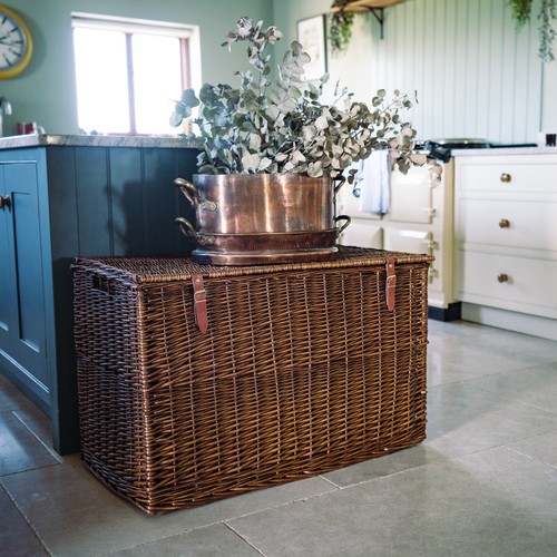 Distilled brown wicker - brown, storage