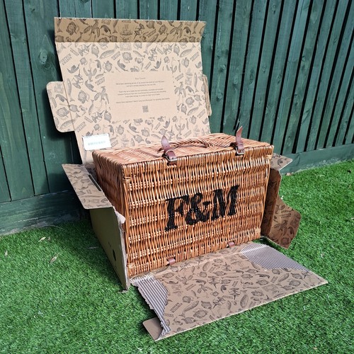 Fortnum mason m large - mason, f&m
